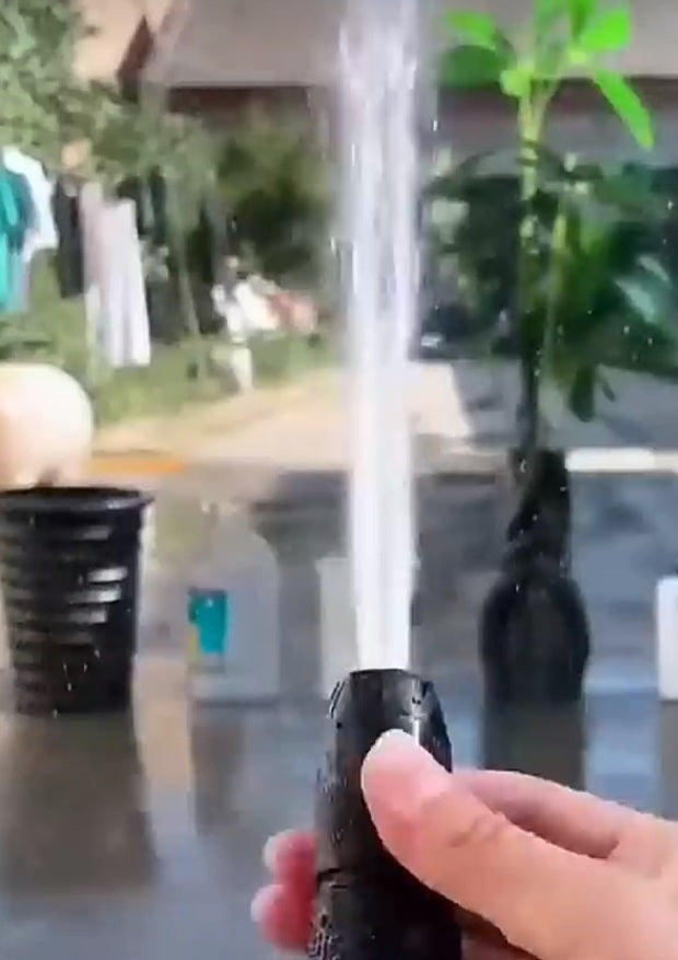 Water spray nozzle